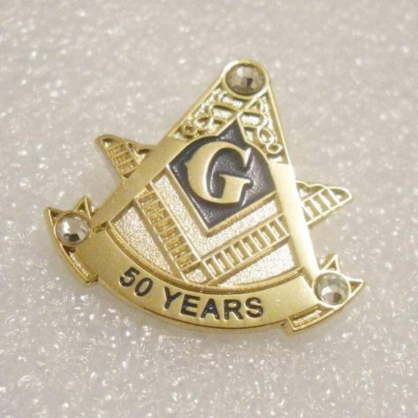 Master Mason Blue Lodge Lapel Pin - 50 Years Anniversary Gold - Bricks Masons