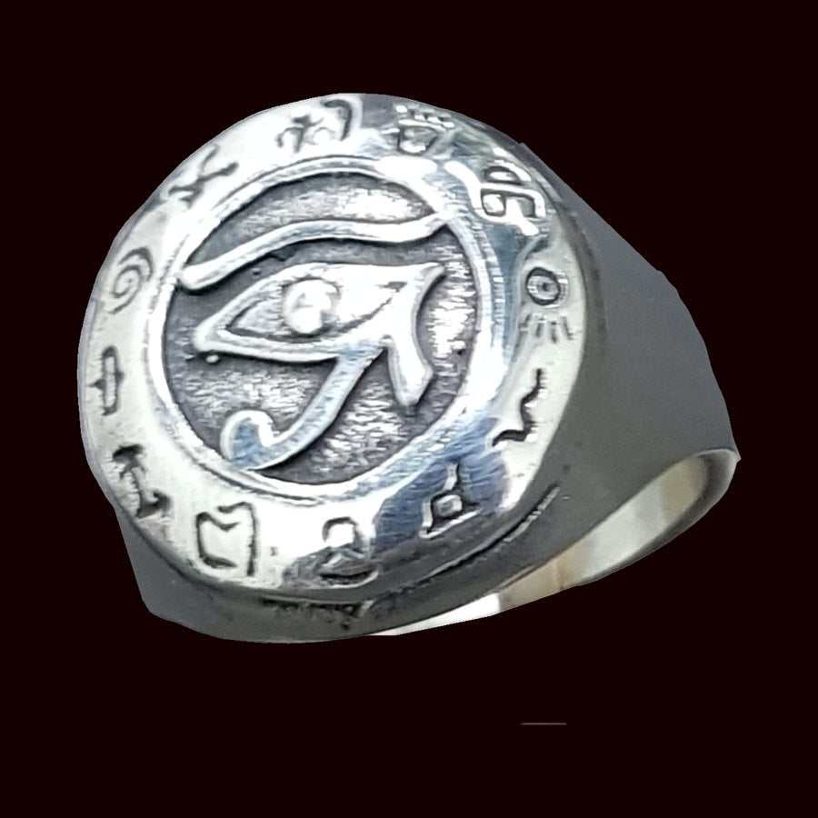 Egyptian Eye of Horus Ring, Silver, 1.8 cm, 11.5 g, Art. 1070 - Bricks Masons