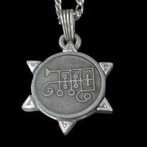 Demon Pendant 27 MARQUIS COUNT RONOVE and Secret Seal of Solomon 72 Demons Lesser Key of Solomon Goetia In Silver 3 x 2.5 cm 12 Gr Art 1886 - Bricks Masons