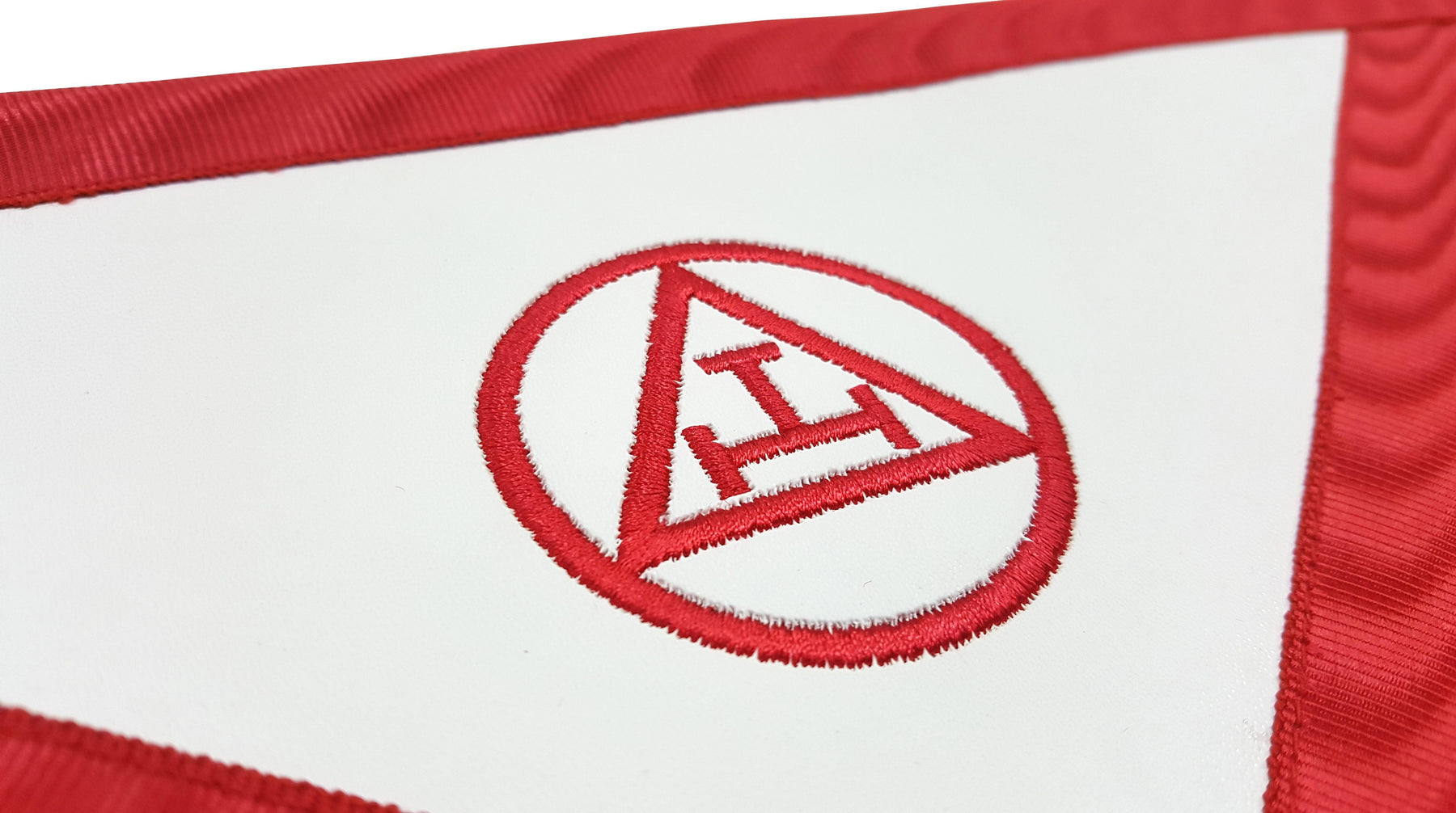 Worshipful Master Chapter Officer Apron - Red Machine Embroidery