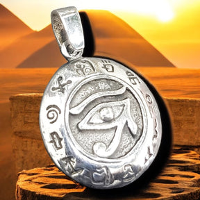 Horus Eye Pendant in Silver 2 cm 3.5 g Art 920 - Bricks Masons