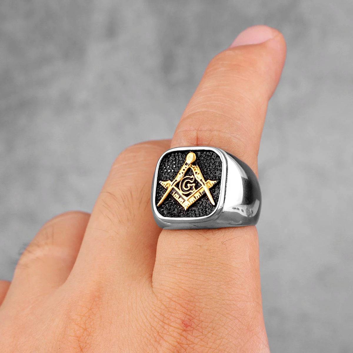 Master Mason Blue Lodge Ring - Classic Compass & Square