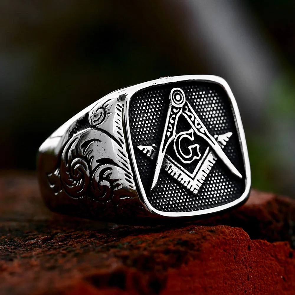Master Mason Blue Lodge Ring - Stainless Steel Square & Compass G with Motifs