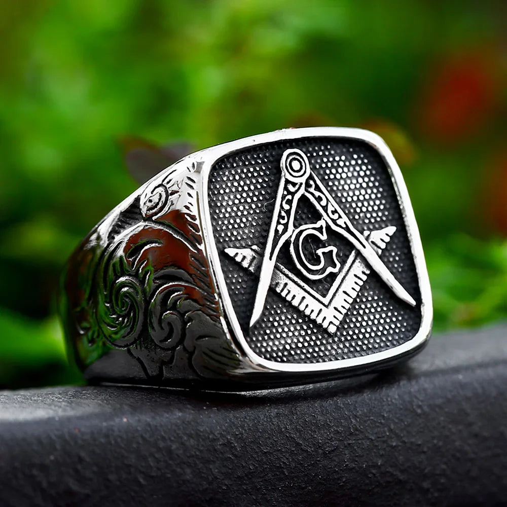 Master Mason Blue Lodge Ring - Stainless Steel Square & Compass G with Motifs