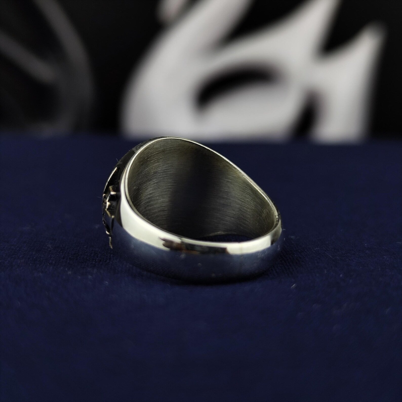 18th Degree Rose Croix Scottish Rite Ring - Blooming Rose & Latin Motto - Bricks Masons