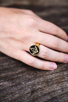 Master Mason Blue Lodge Ring - Gold With Black Enamel Various Materials - Bricks Masons