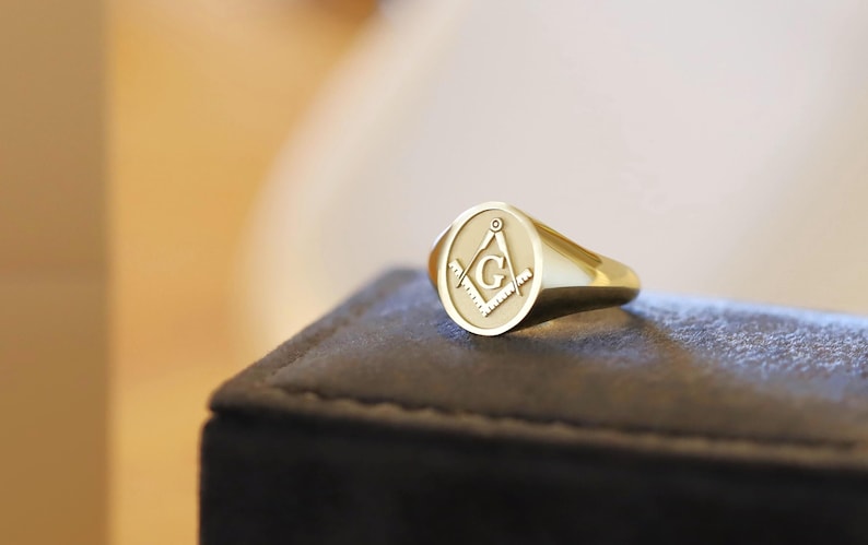 Master Mason Blue Lodge Ring - 14k & 18k Various Gold Colors - Bricks Masons