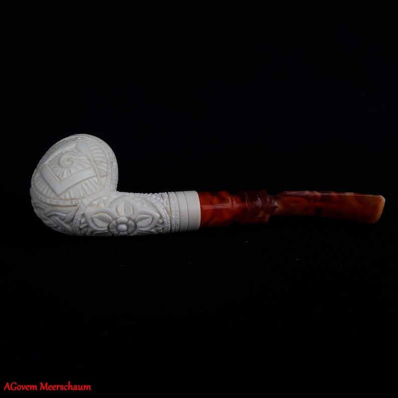 Master Mason Blue Lodge Meerschaum Pipe - Natural Bee wax Square & Compass G - Bricks Masons