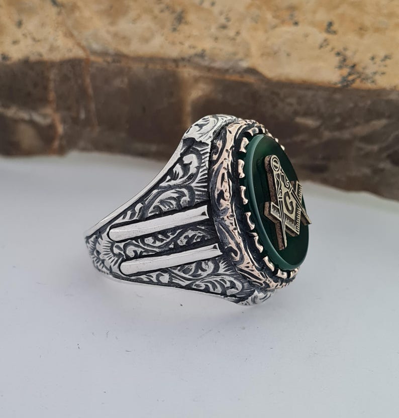 Master Mason Blue Lodge Ring - Handmade Sterling Silver Green Agate - Bricks Masons