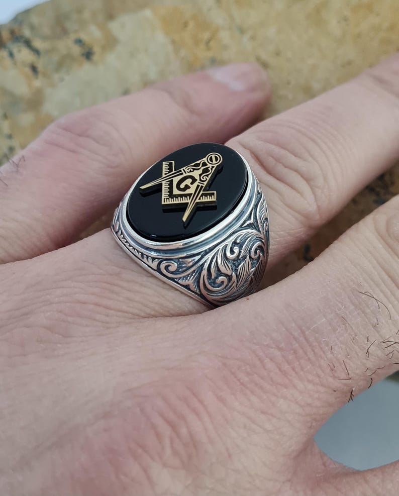 Master Mason Blue Lodge Ring - Sterling Silver Onyx - Bricks Masons