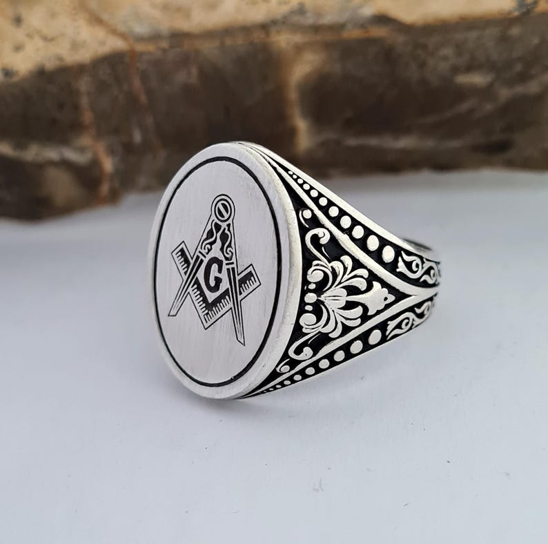 Master Mason Blue Lodge Ring - Handmade Sterling Silver Masonic - Bricks Masons
