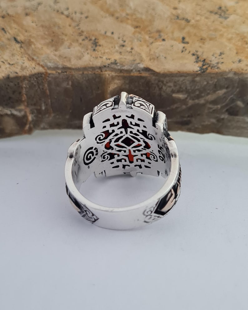 Master Mason Blue Lodge Ring - Sterling Silver Masonic Garnet Zircon - Bricks Masons