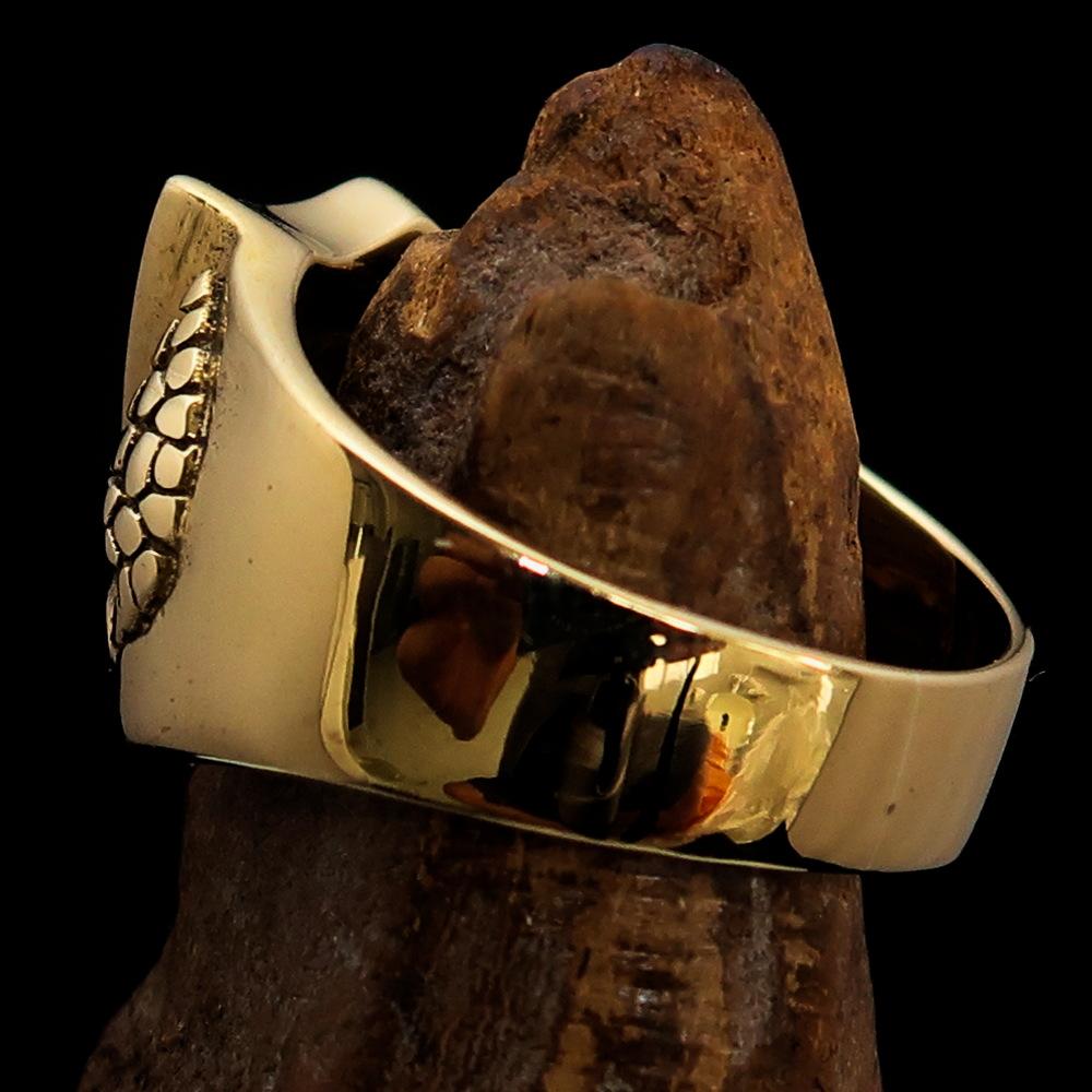 Knights Templar Ring - Brass Knight & Shield With Red Cross - Bricks Masons