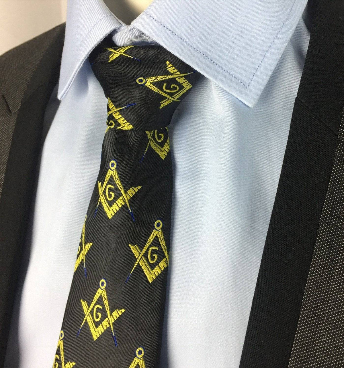 Master Mason Blue Lodge Necktie - Black & Gold Silk Machine Embroidery - Bricks Masons