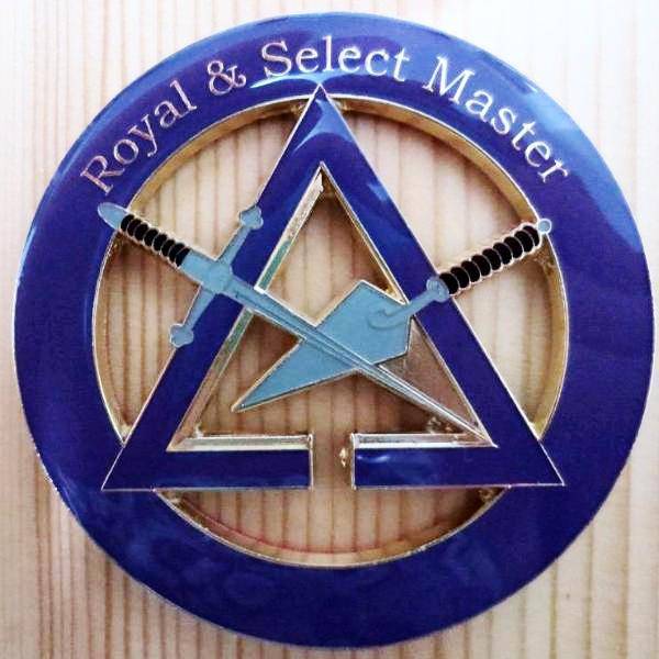 Royal & Select Masters English Regulation Car Emblem - Medallion - Bricks Masons